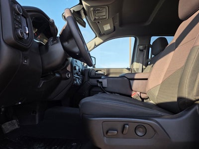 2025 Chevrolet Silverado 2500HD Custom