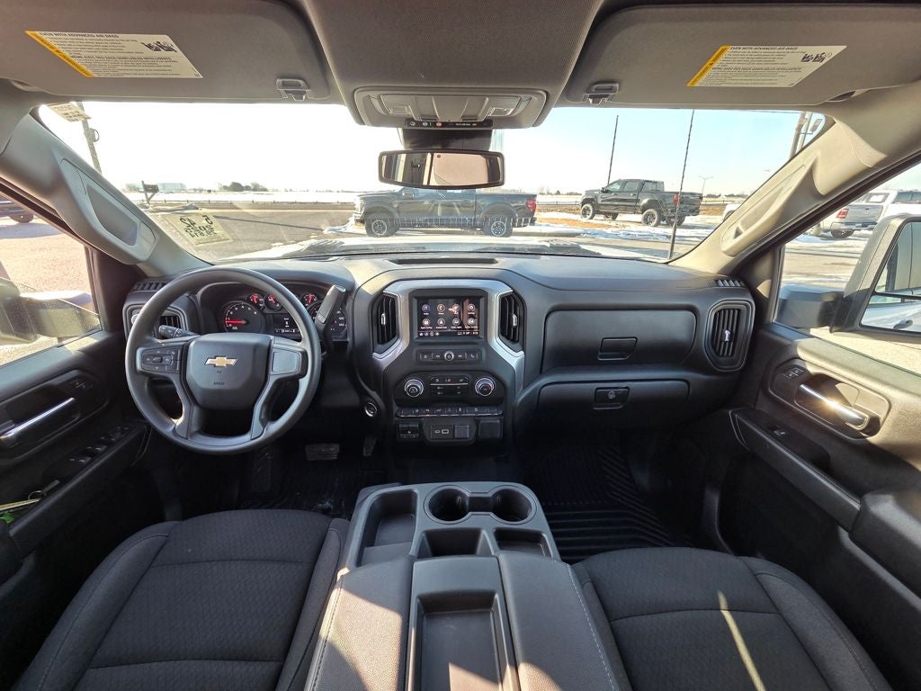 2025 Chevrolet Silverado 2500HD Custom