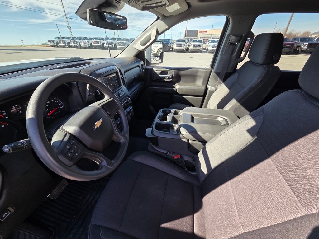 2025 Chevrolet Silverado 2500HD Custom