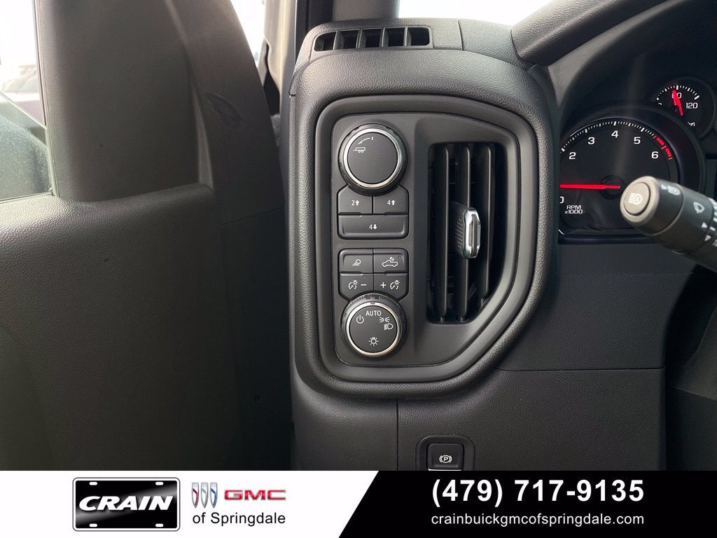 2024 Chevrolet Silverado 2500HD Custom