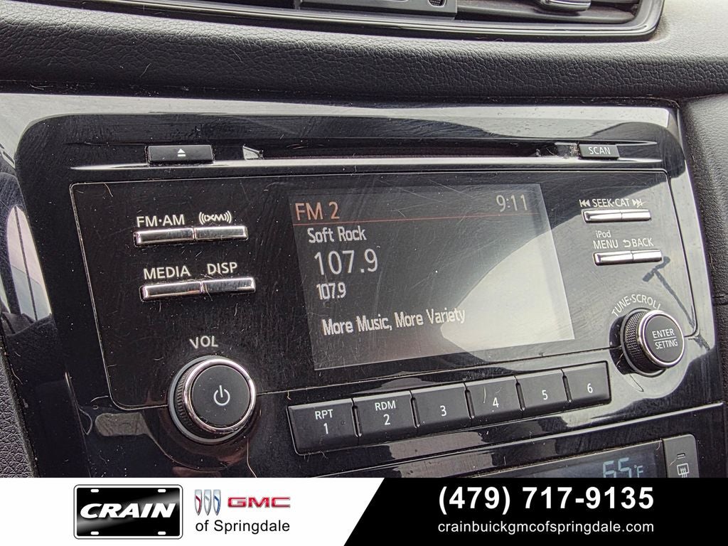 2017 Nissan Rogue SV