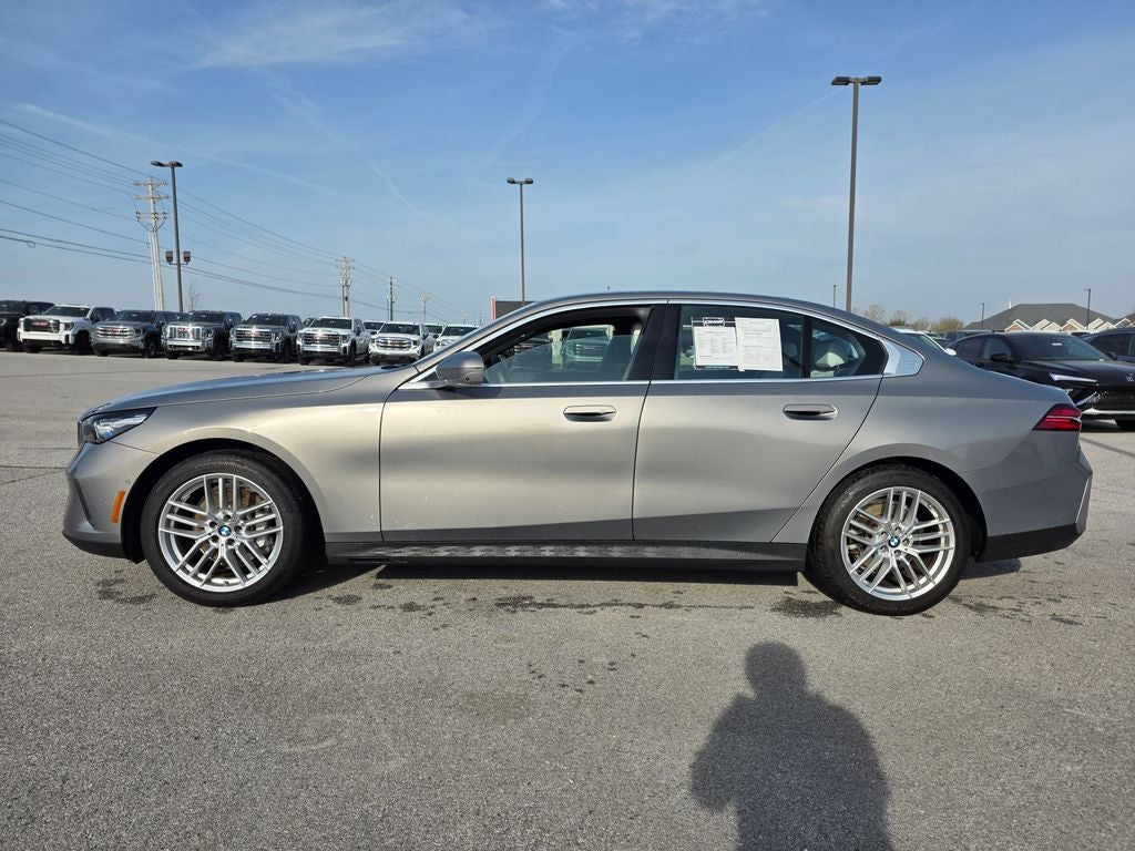 2024 BMW 5 Series 530i