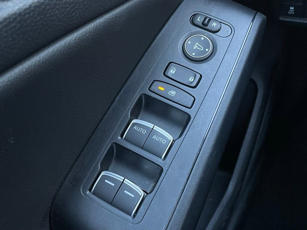 2024 Honda Civic Hatchback EX-L