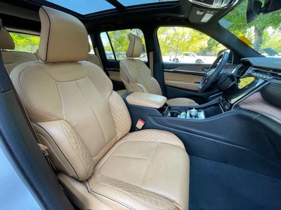 2023 Jeep Grand Cherokee Summit