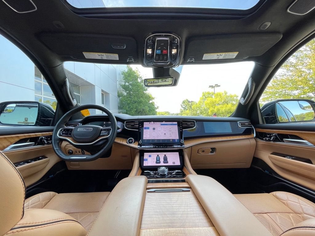 2025 Jeep Grand Wagoneer Series III