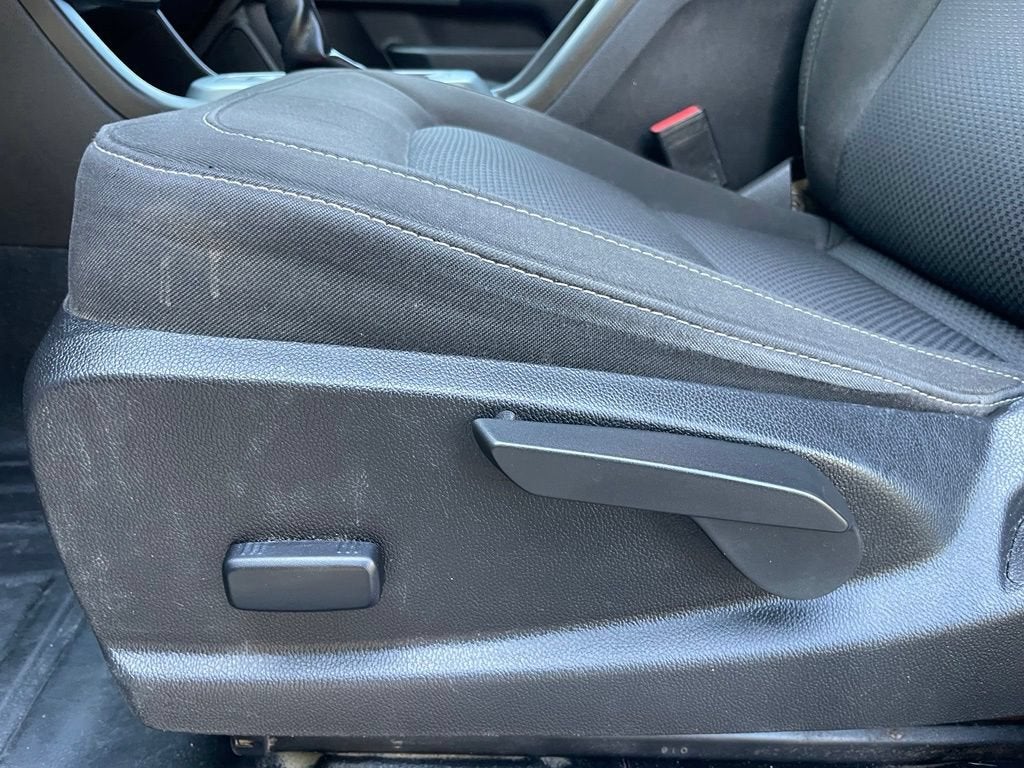 2022 Chevrolet Colorado 2WD LT