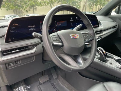 2024 Cadillac XT4 Premium Luxury