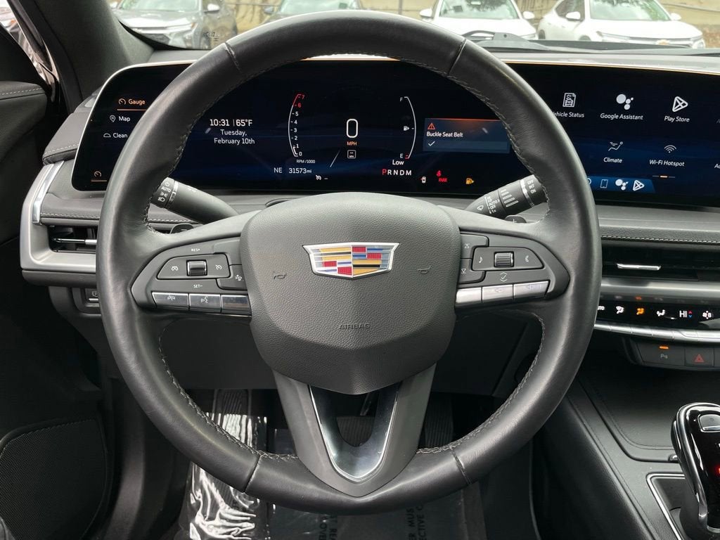 2024 Cadillac XT4 Premium Luxury