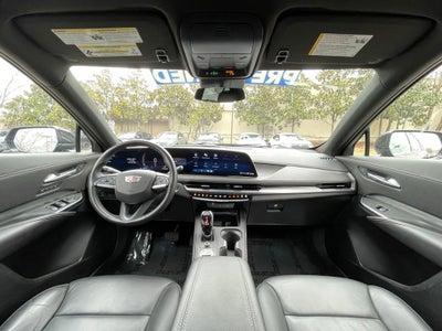 2024 Cadillac XT4 Premium Luxury