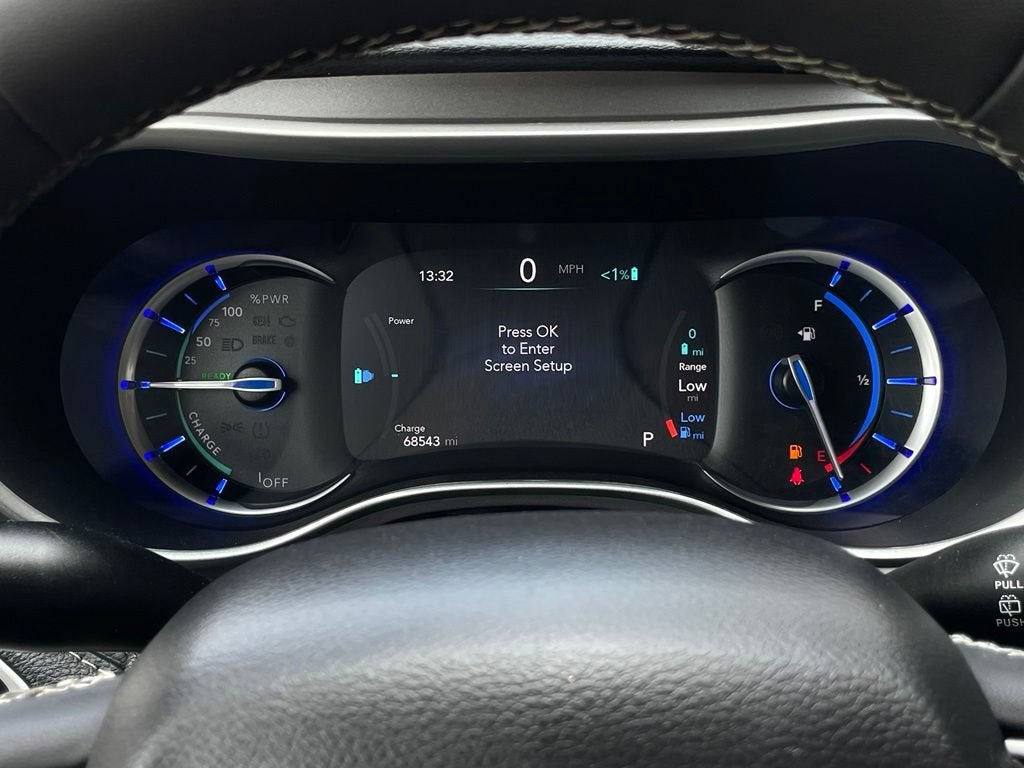 2023 Chrysler Pacifica Hybrid Touring L