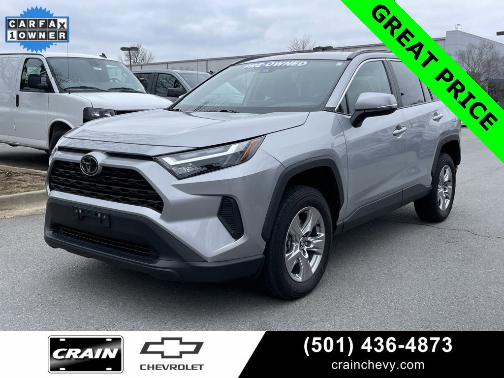 2023 Toyota RAV4 XLE