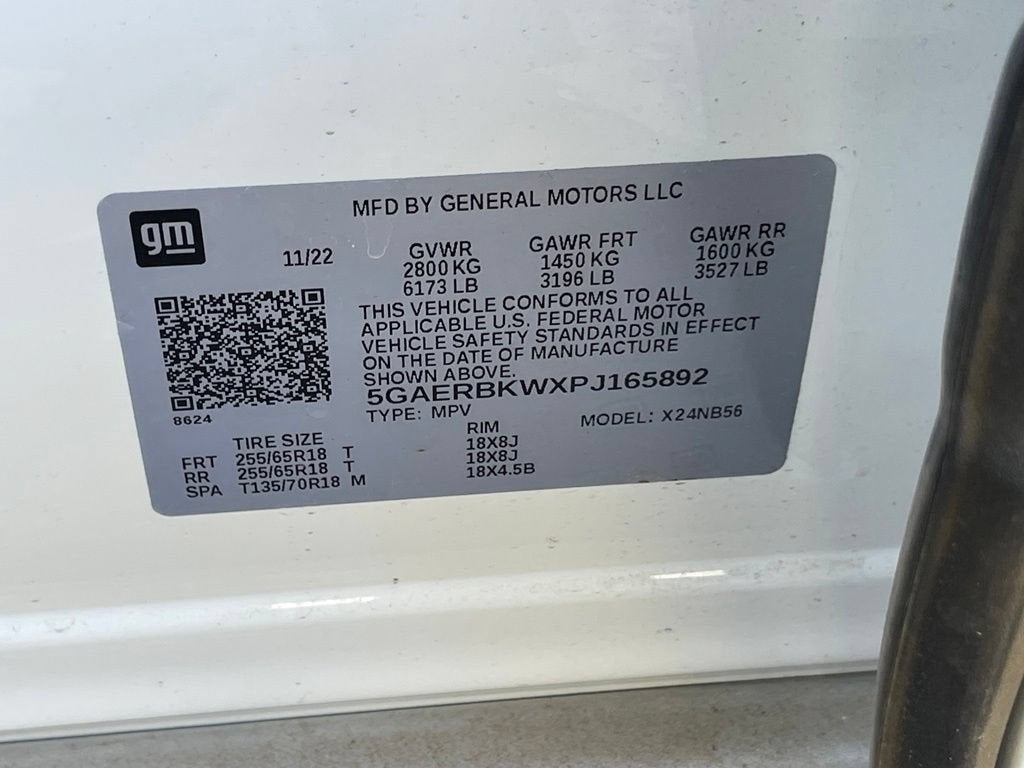 2023 Buick Enclave Essence