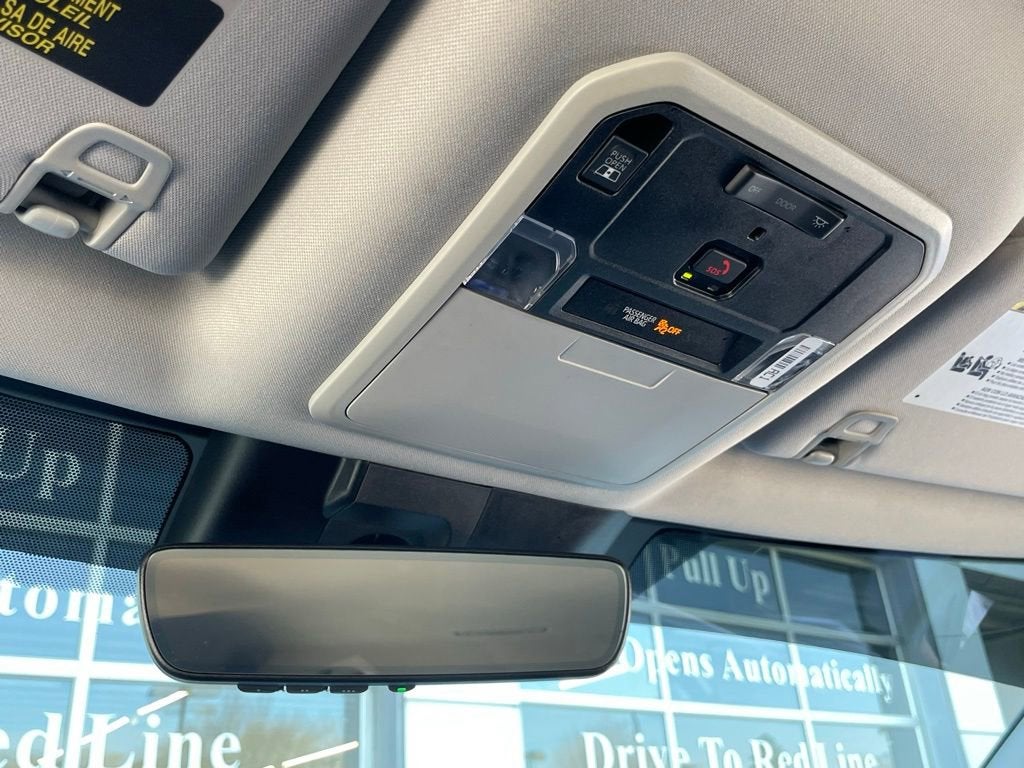 2022 Toyota Tundra 4WD Limited