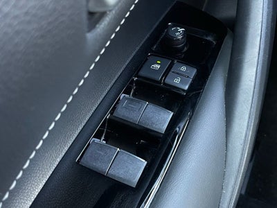 2023 Toyota Corolla Hatchback SE