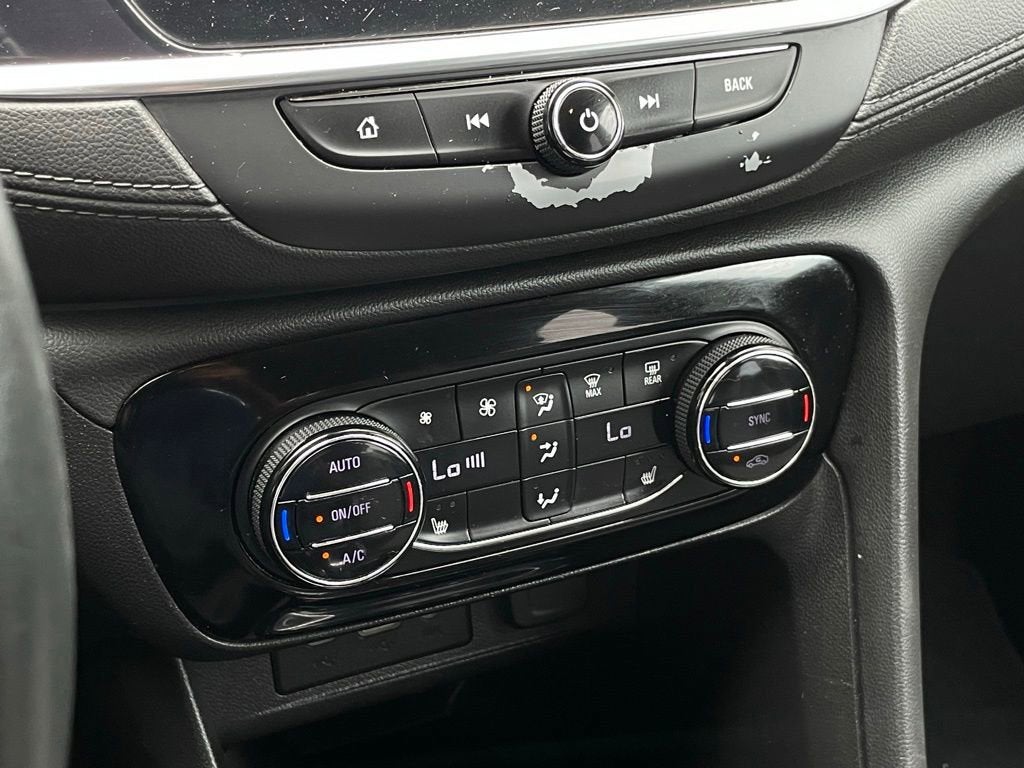 2022 Buick Encore GX Select