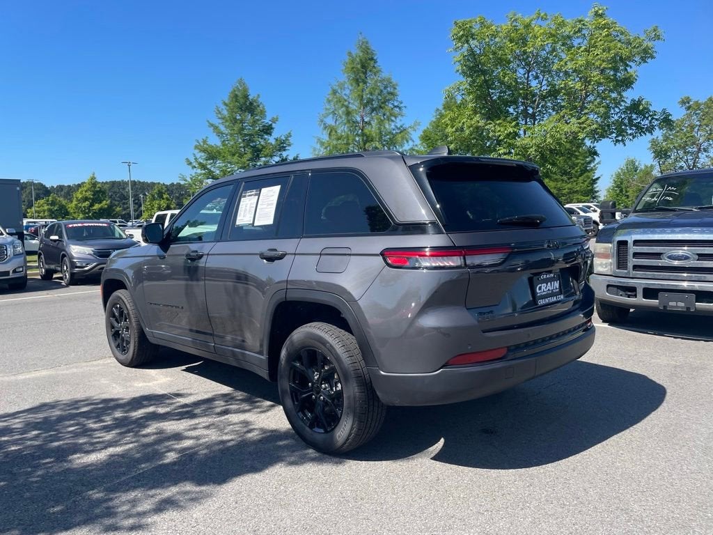 2025 Jeep Grand Cherokee Altitude
