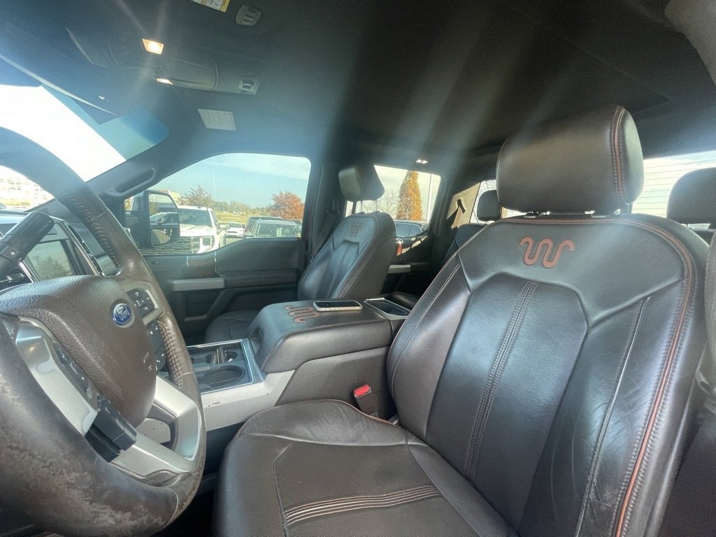 2017 Ford Super Duty F-250 SRW Lariat