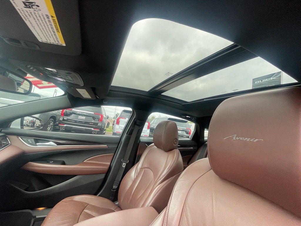 2018 Buick LaCrosse Avenir
