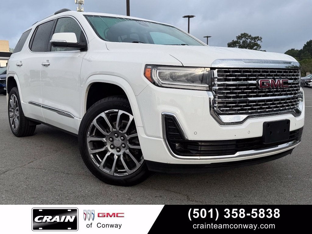 2023 GMC Acadia Denali