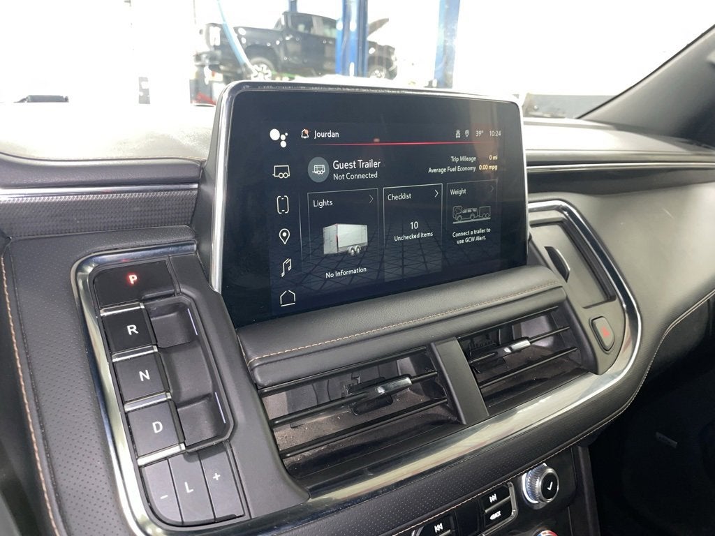 2024 GMC Yukon XL AT4