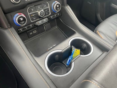 2024 GMC Yukon XL AT4