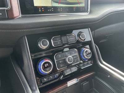 2023 GMC Yukon XL Denali Ultimate