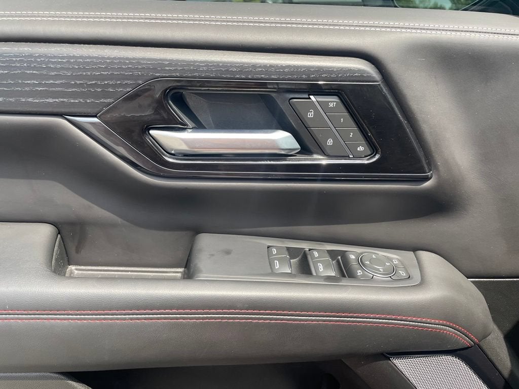 2025 GMC Yukon AT4 Ultimate