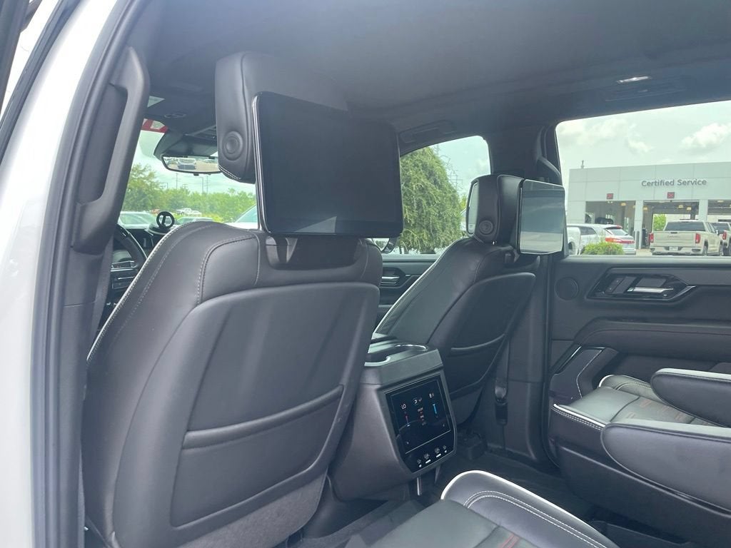 2025 GMC Yukon AT4 Ultimate