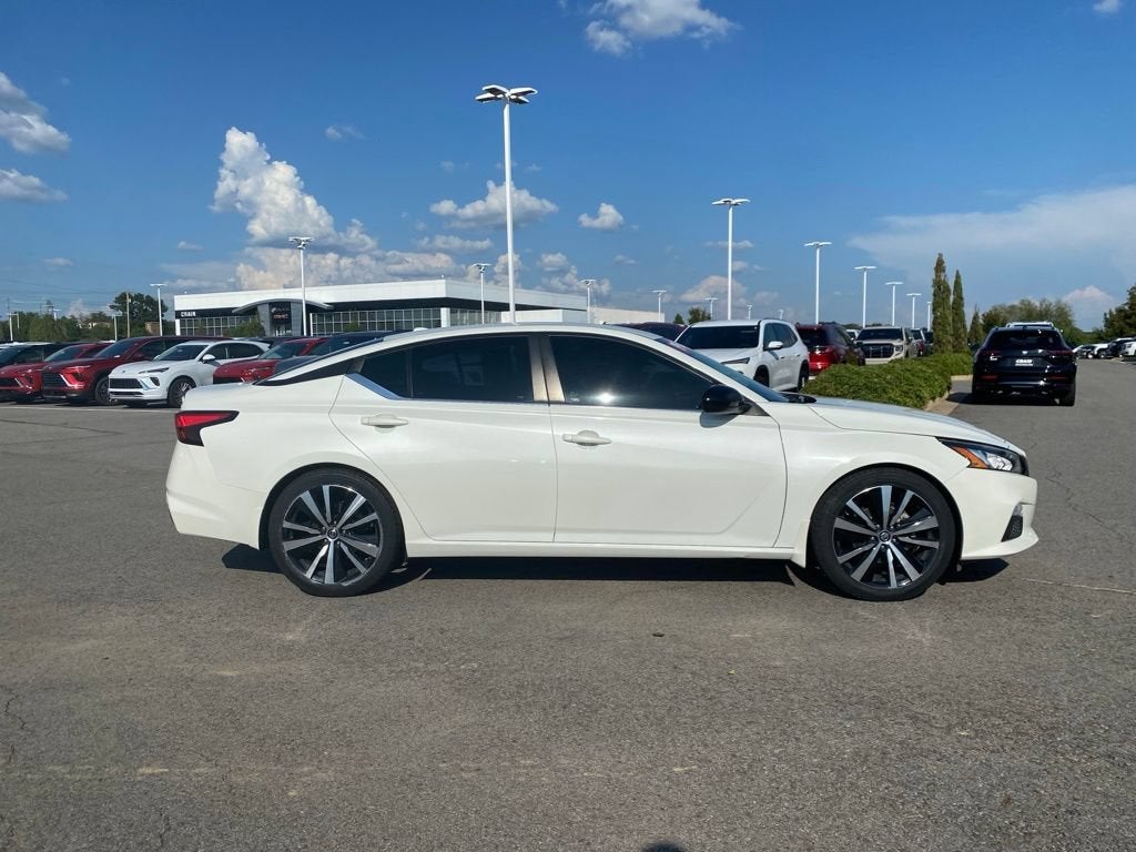 2021 Nissan Altima 2.5 SR