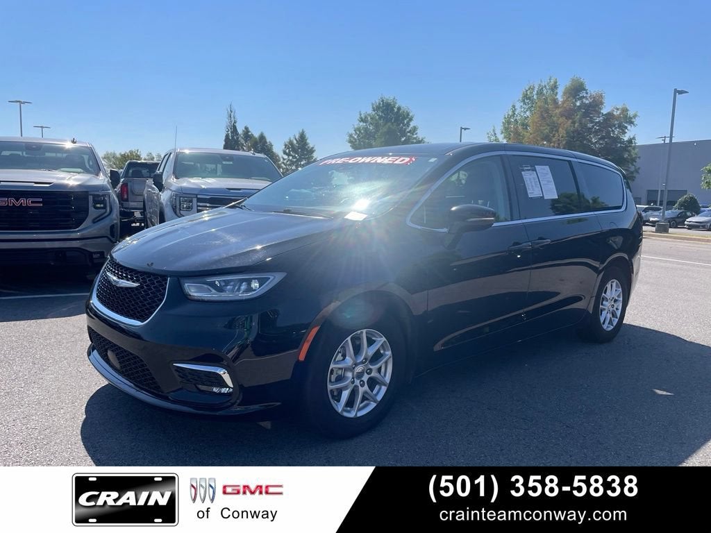 2024 Chrysler Pacifica Touring L