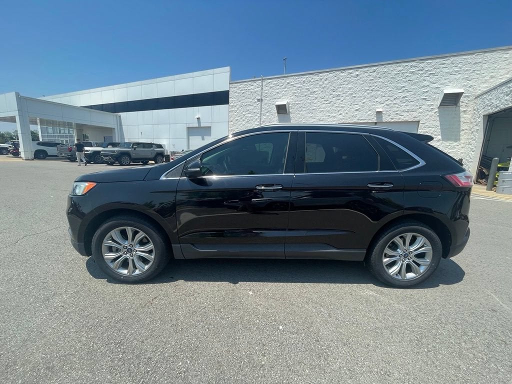 2019 Ford Edge Titanium