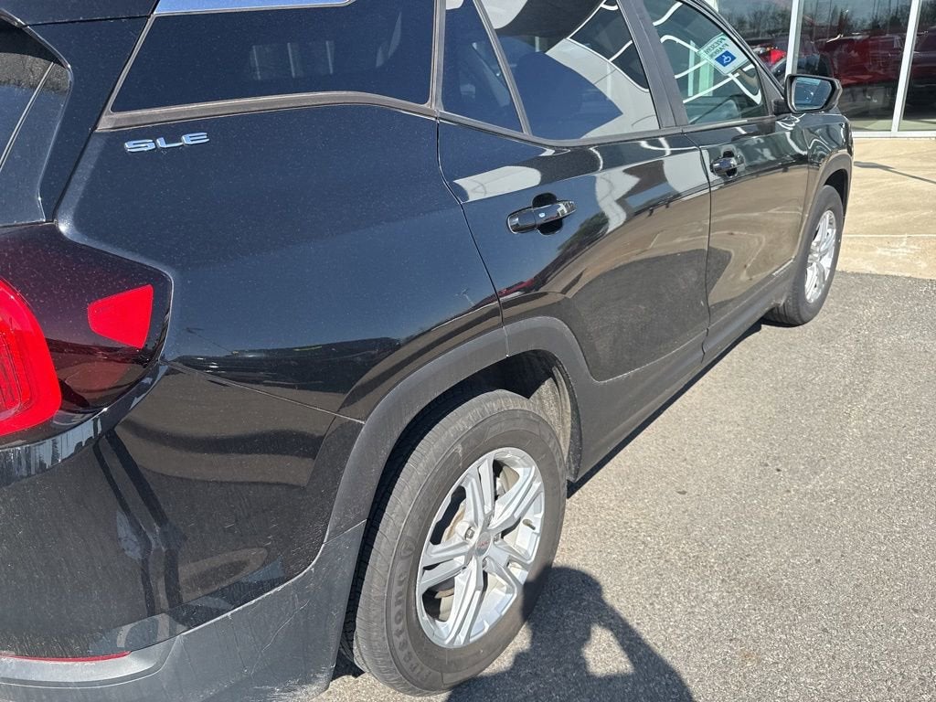 2022 GMC Terrain SLE