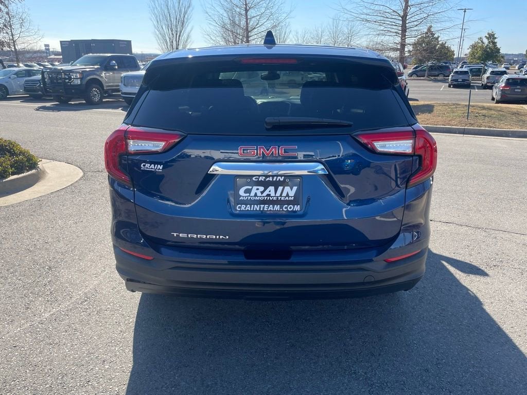 2022 GMC Terrain SLE