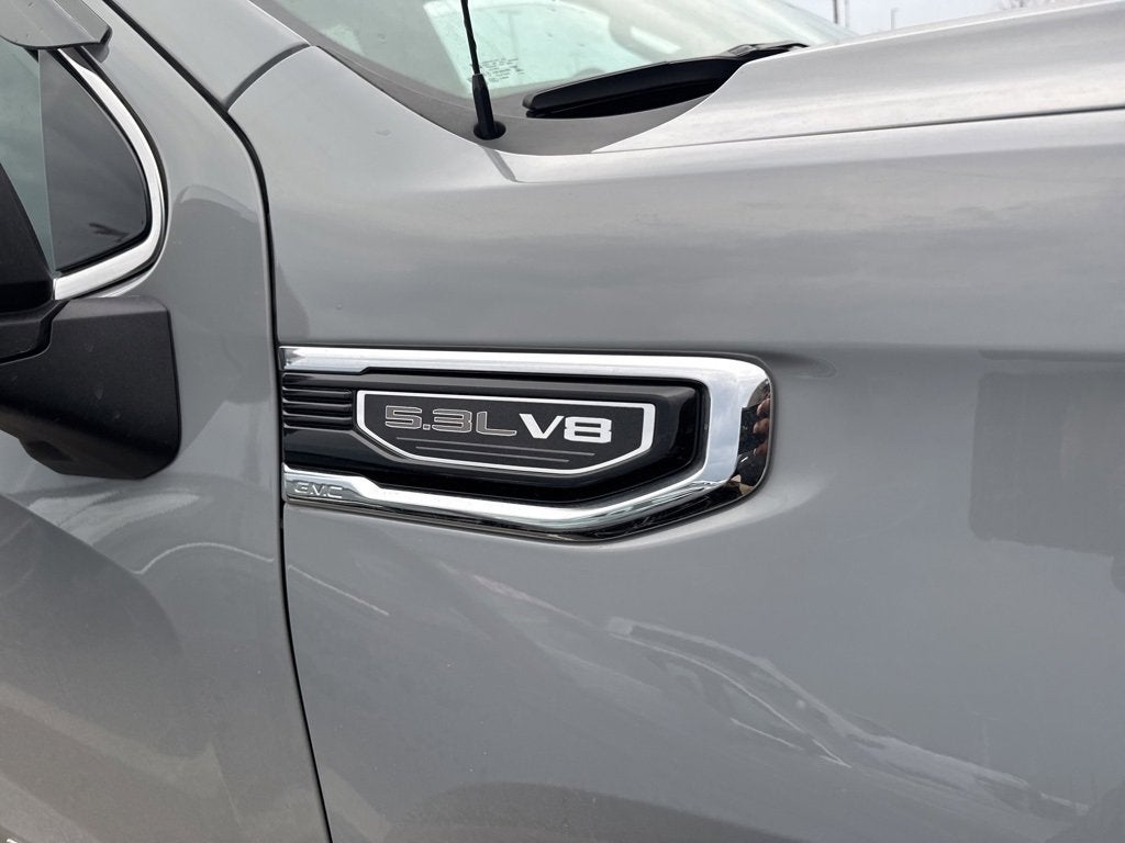 2024 GMC Sierra 1500 SLE