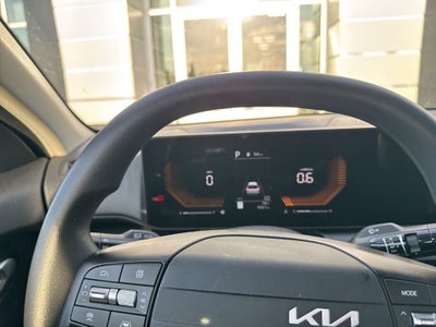2025 Kia K4 LX