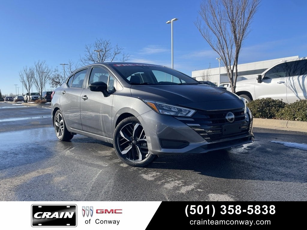 2023 Nissan Versa Sedan SR