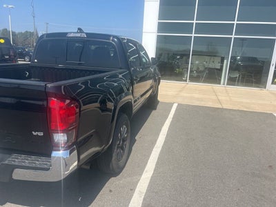 2022 Toyota Tacoma 2WD SR5