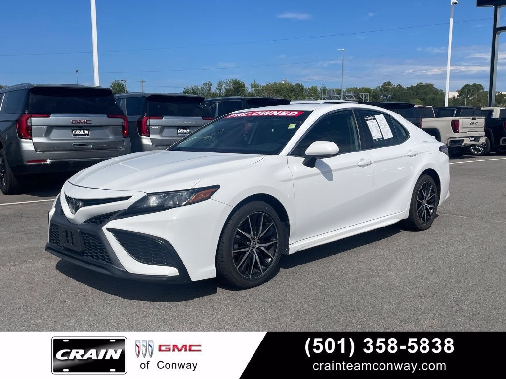 2021 Toyota Camry SE Nightshade