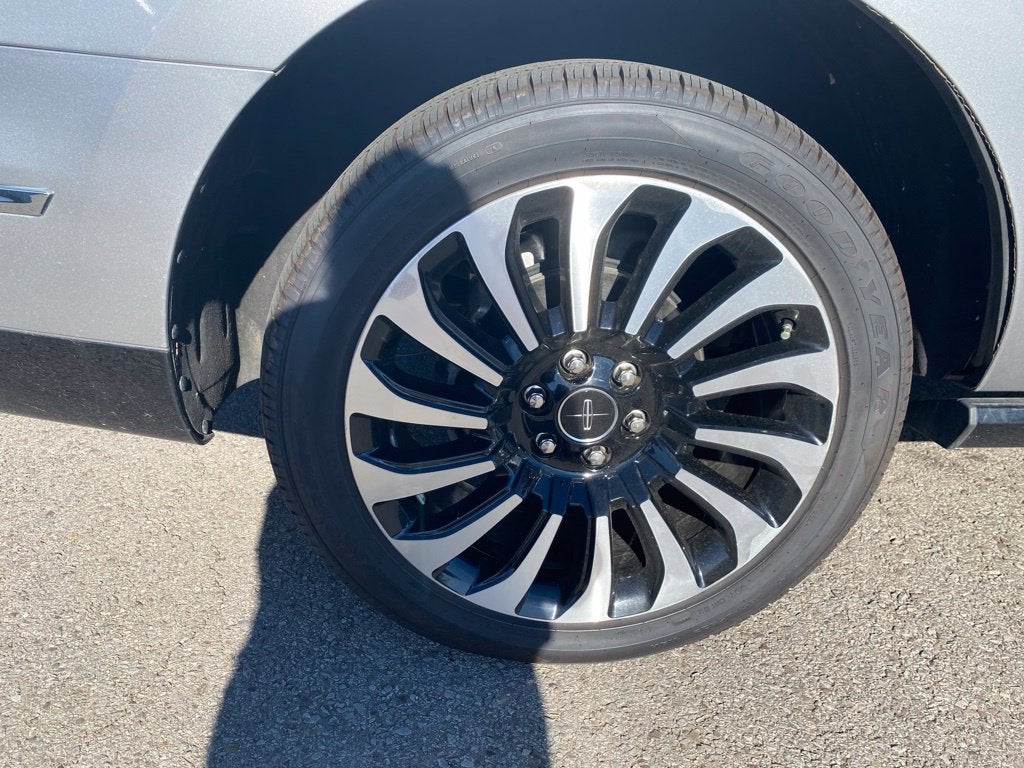 2022 Lincoln Navigator Black Label