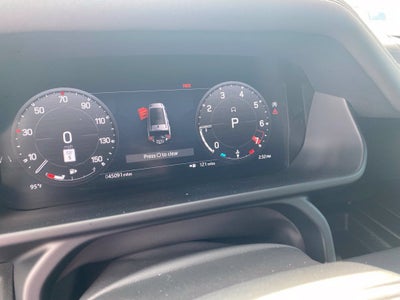 2025 Land Rover Defender Outbound