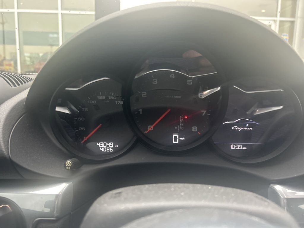 2019 Porsche 718 Cayman 2DR COUPE