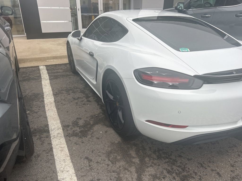 2019 Porsche 718 Cayman 2DR COUPE