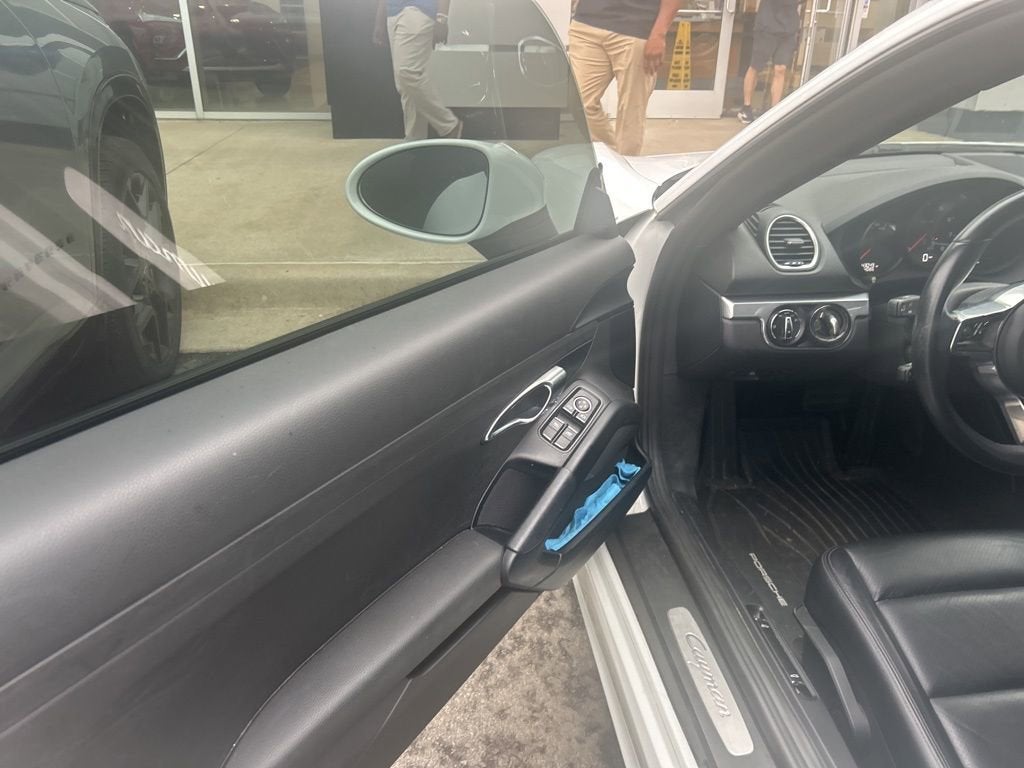 2019 Porsche 718 Cayman 2DR COUPE