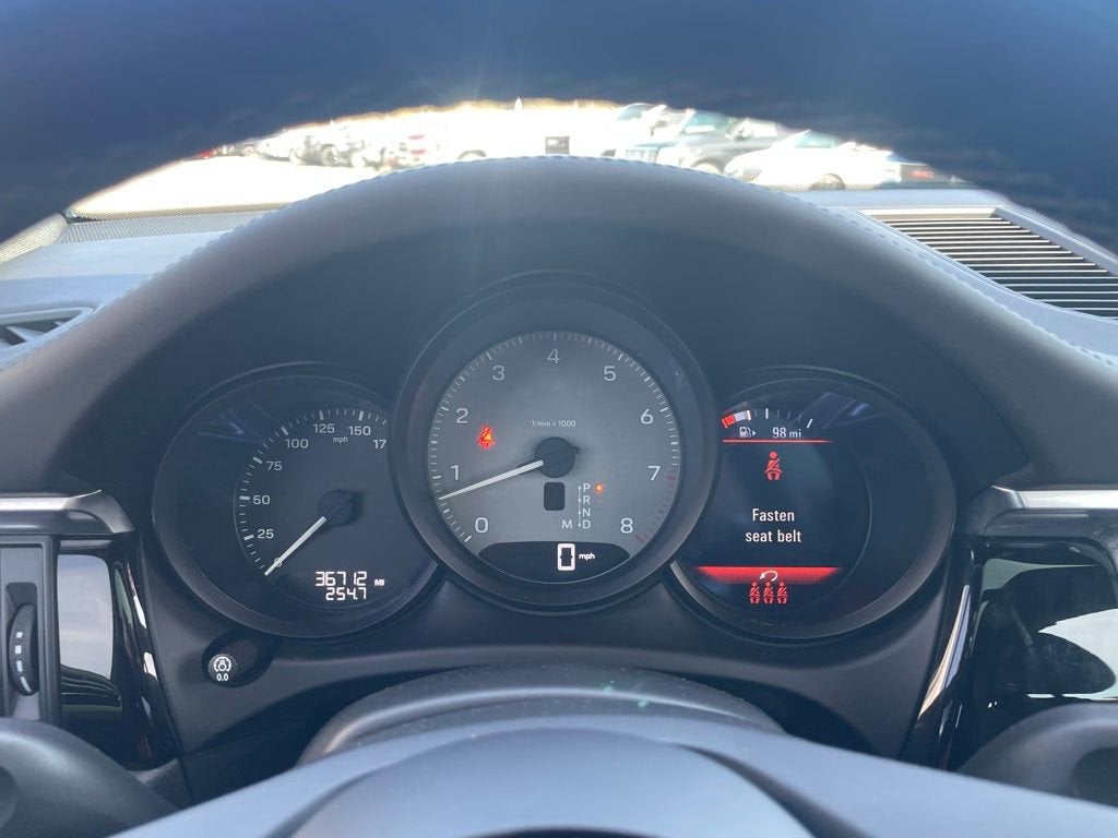 2022 Porsche Macan S