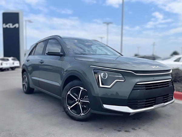 2024 Niro Plug-In Hybrid at Crain Kia of Conway