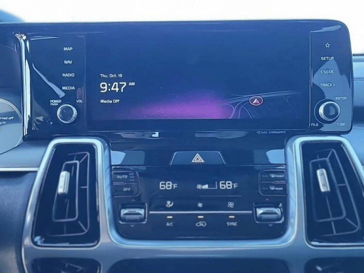 2023 Sorento interior