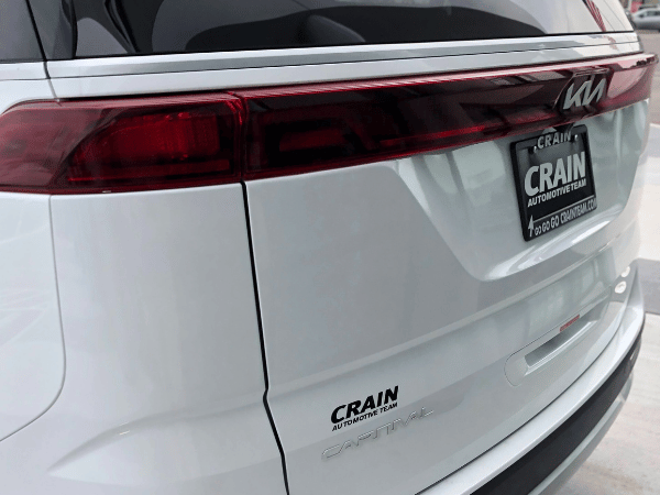 Kia Carnival liftgate